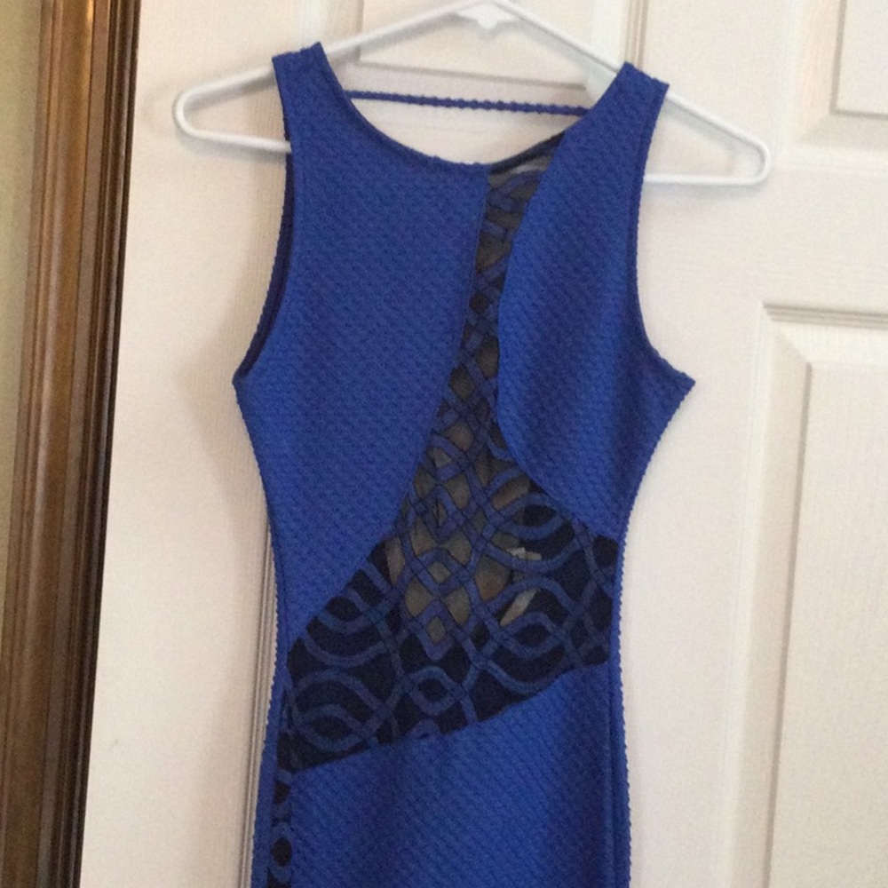 Codigo Dress - Picture 2 of 6